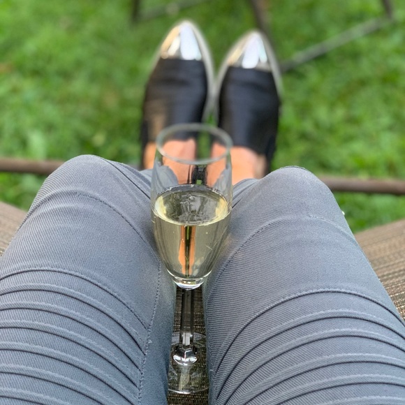 It’s Emilie! - Picture 6 of 7